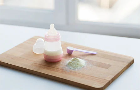 ¿Cómo calentar la fórmula para bebé adecuadamente?