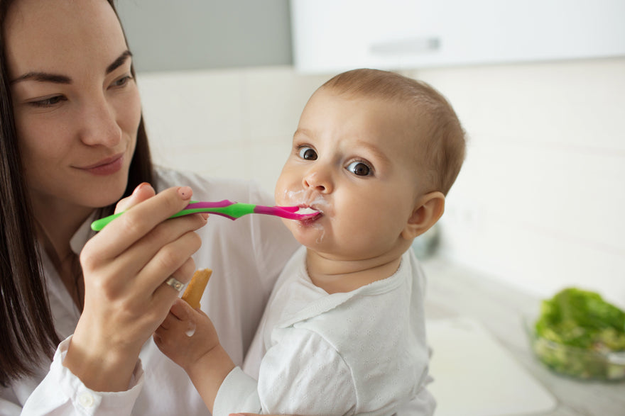 ¿Cuánto Debe Comer mi Bebé? Guía Práctica para Mamás Primerizas
